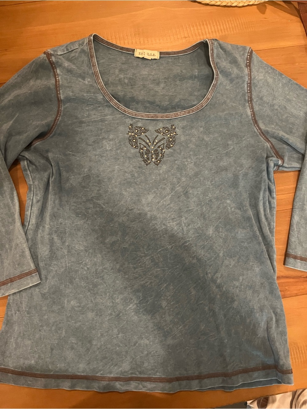 Xcit USA Women's Blue Scoop Neck Embellished Top